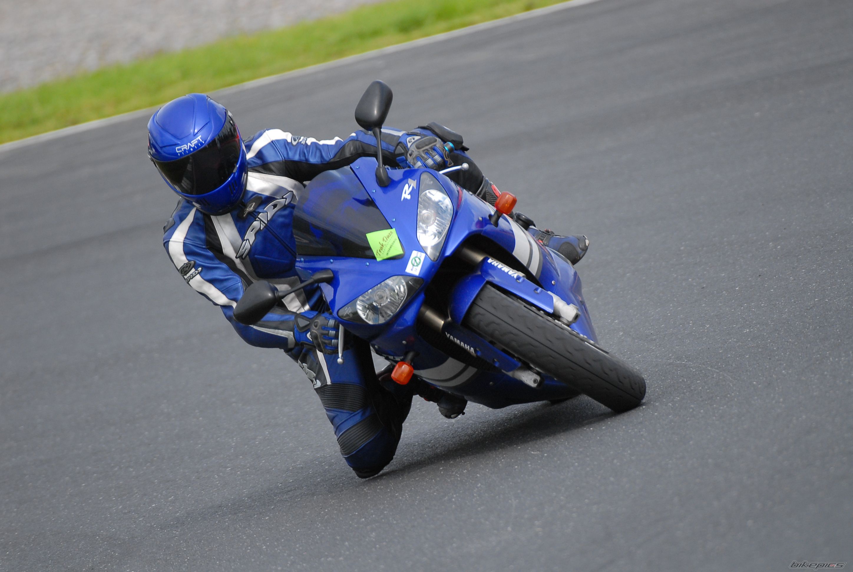 2000 YAMAHA YZF R1 | Picture 1384355 motorcycle photo