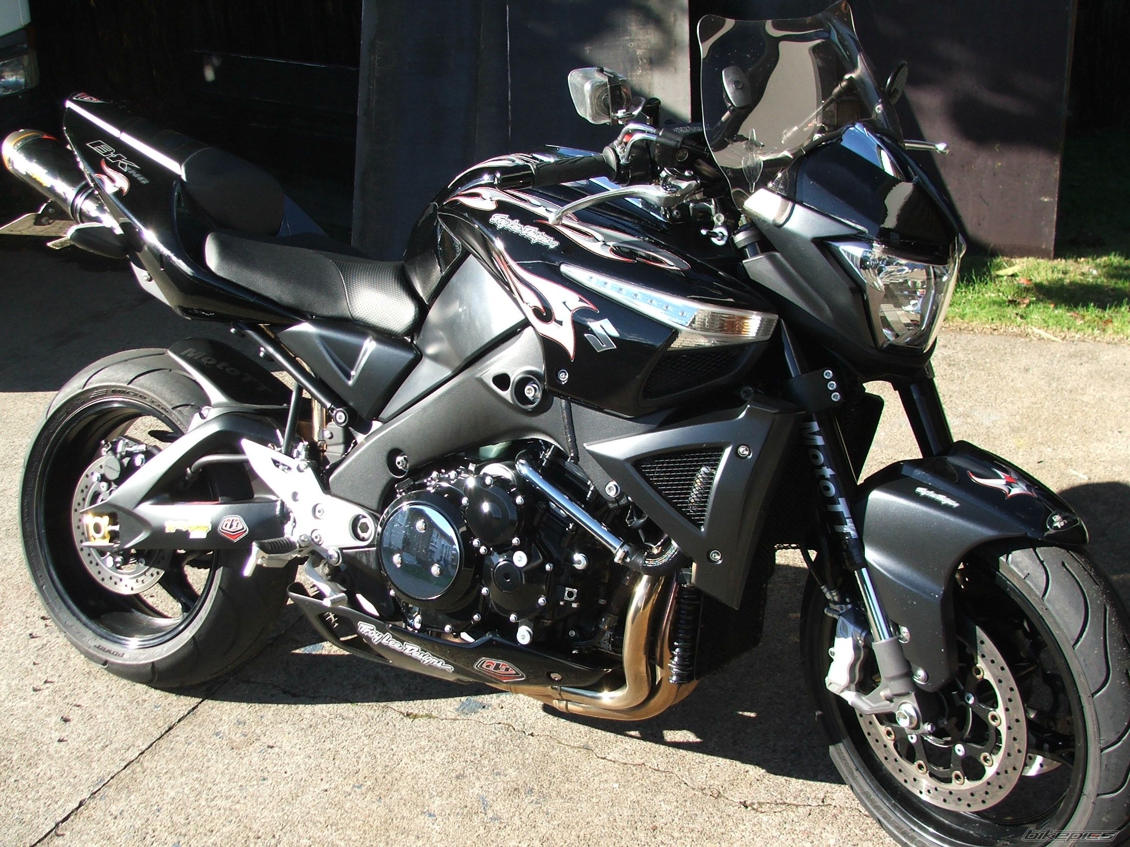 2008 SUZUKI HAYABUSA | Picture 1384490 motorcycle photo