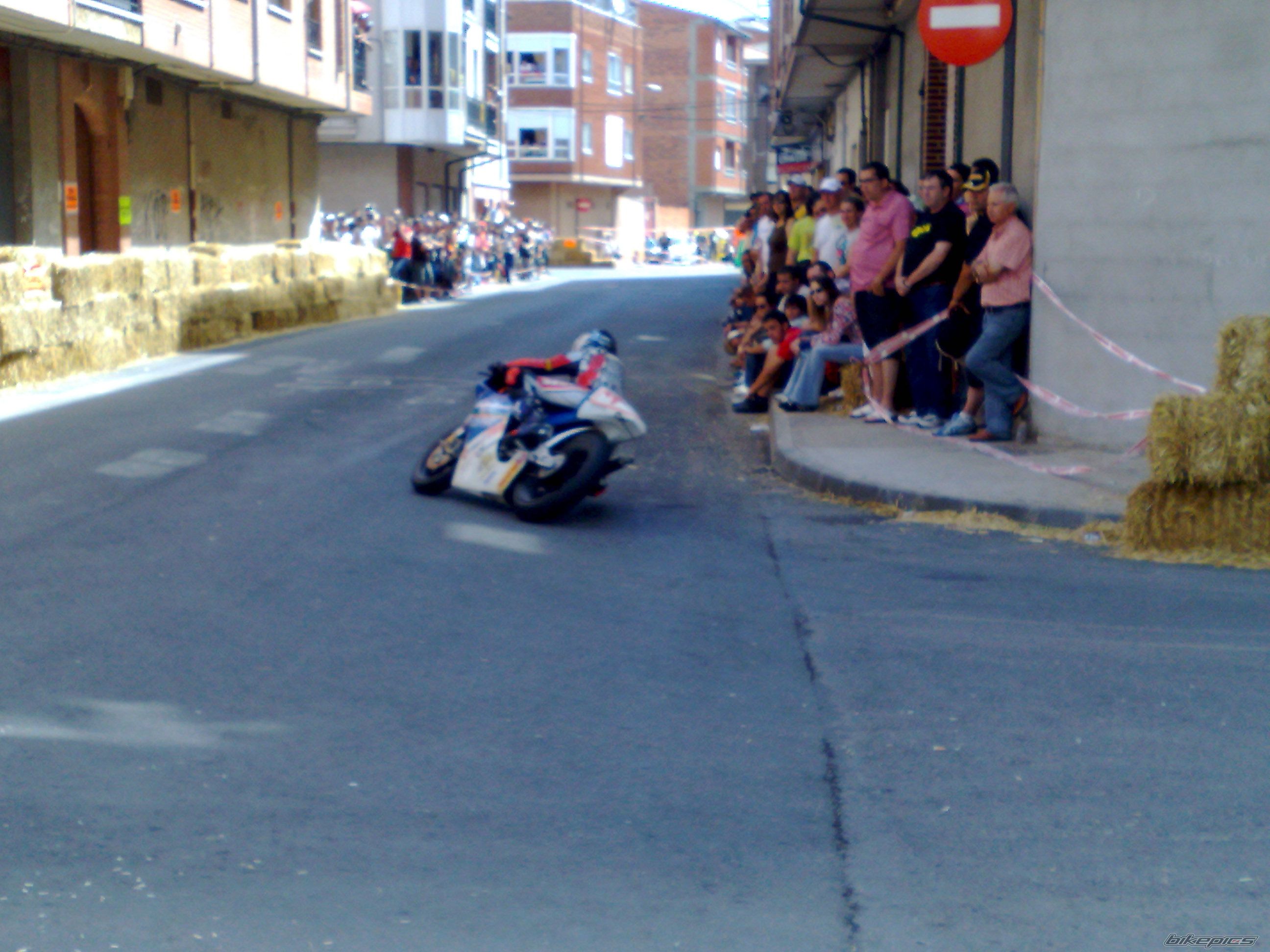    | Picture 1385990 motorcycle photo