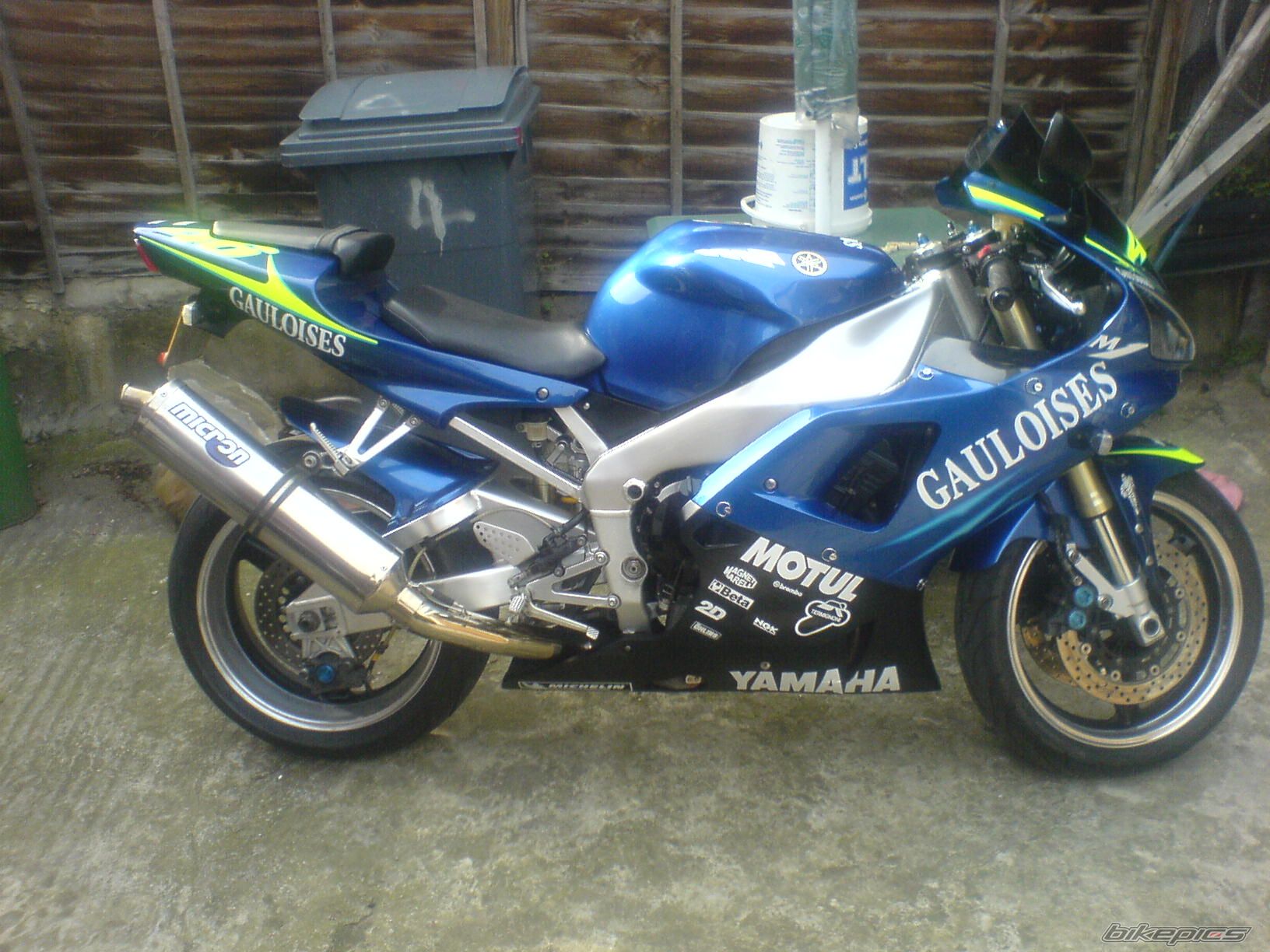 2001 YAMAHA YZF R1 | Picture 1386102 motorcycle photo