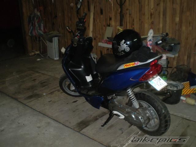2004 YAMAHA JOG R CS 50 | Picture 1387181 motorcycle photo