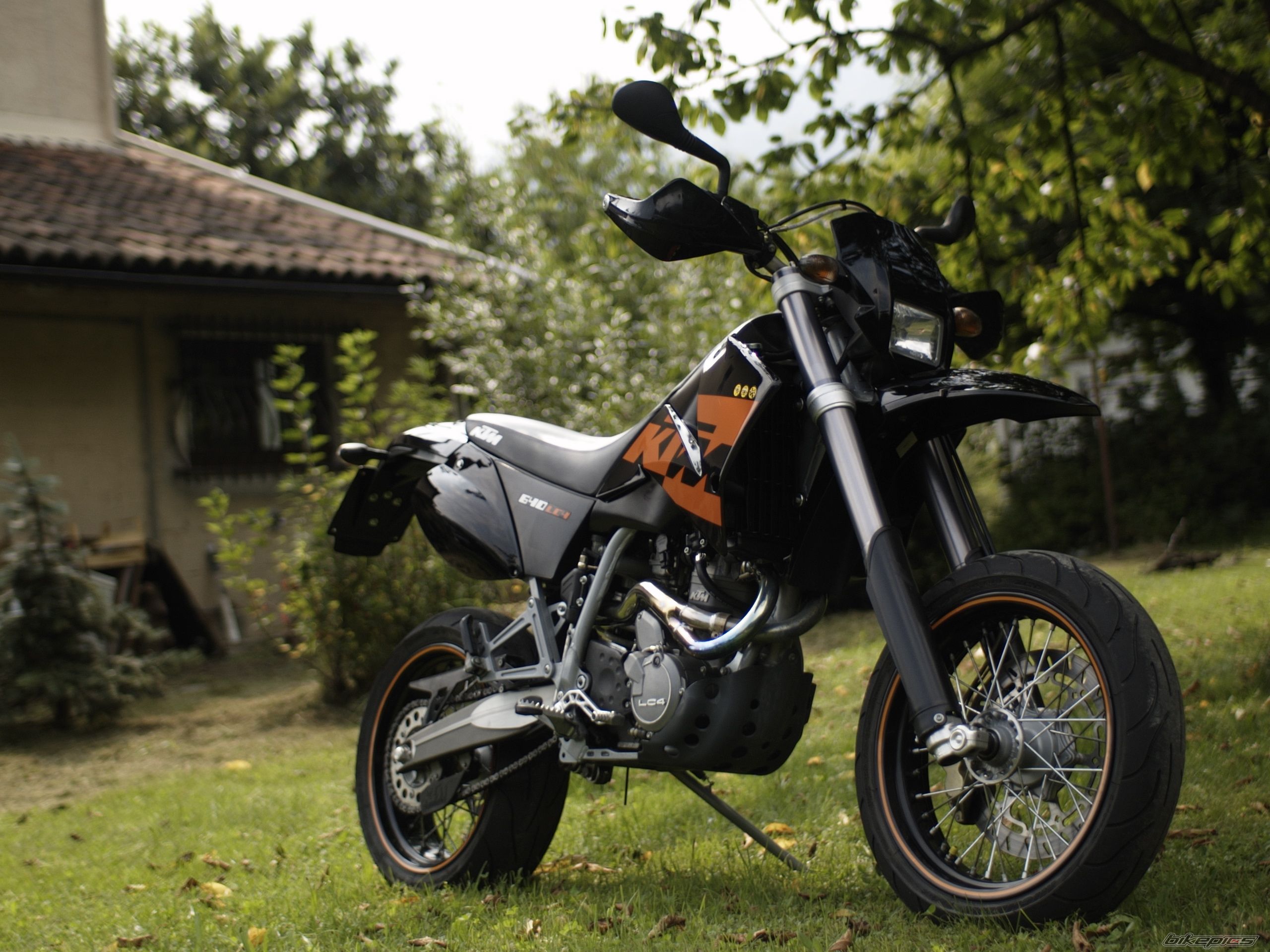 2004 KTM 640 LC4 | Picture 1387611 motorcycle photo