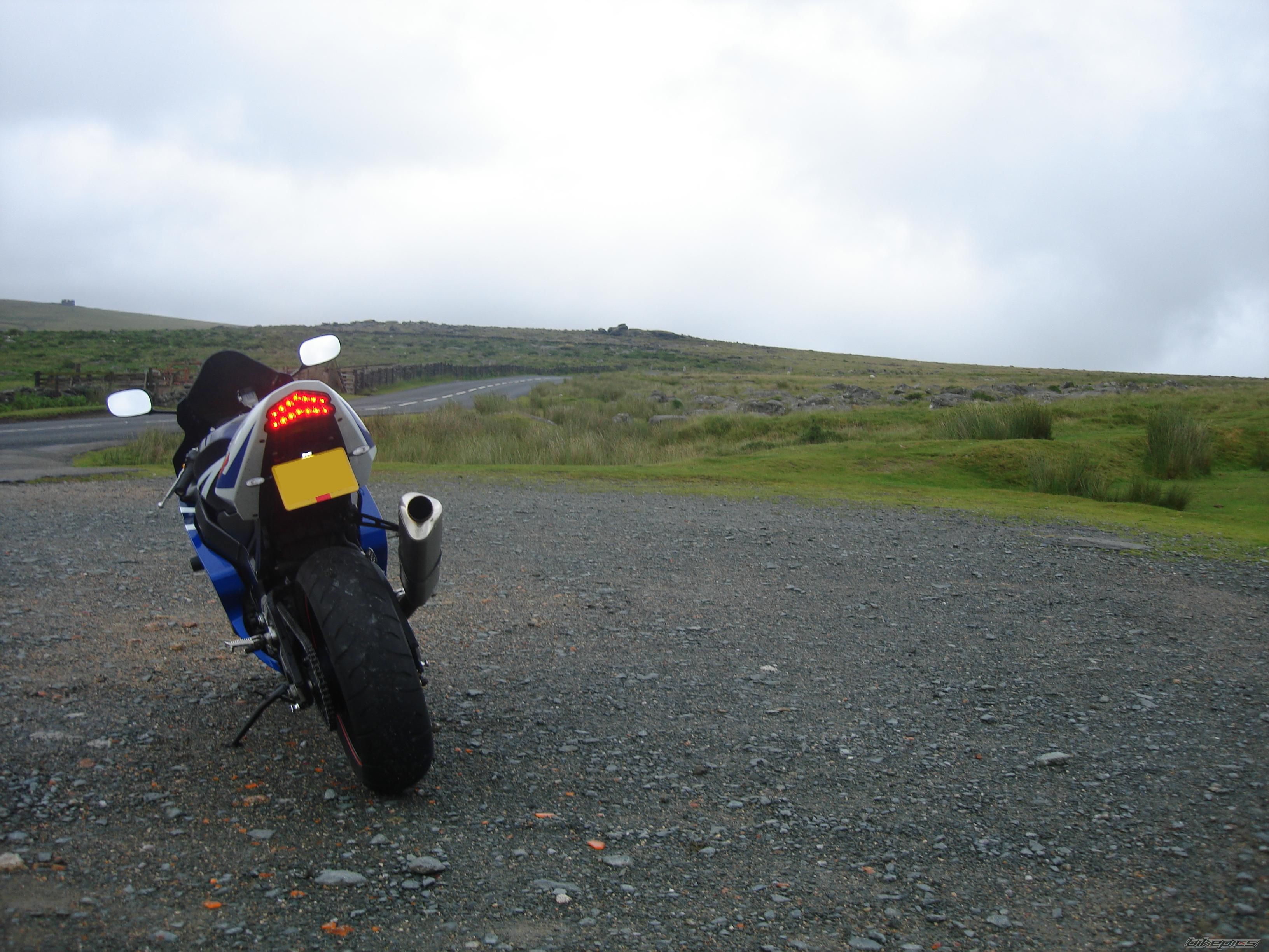 2004 SUZUKI GSX R 600 | Picture 1387792 motorcycle photo