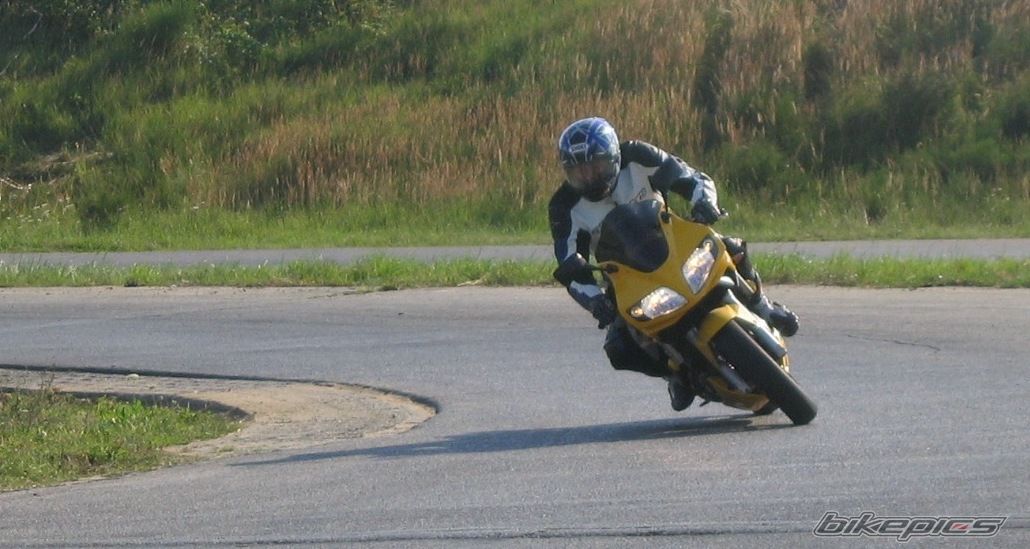 2004 SUZUKI SV 650S | Picture 1391616 motorcycle photo