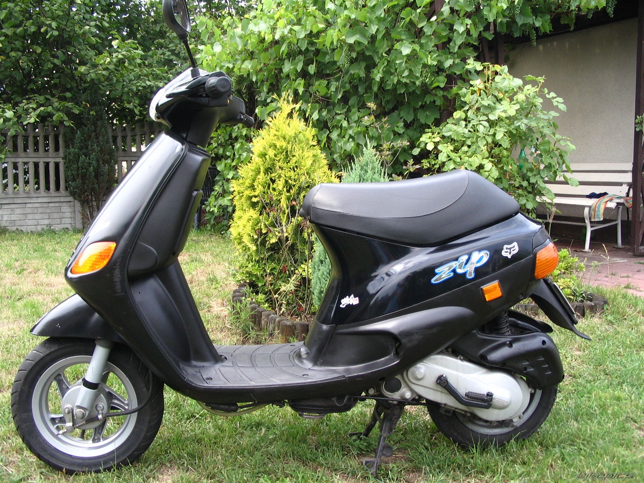 1999 PIAGGIO ZIP SP | Picture 1392245 motorcycle photo