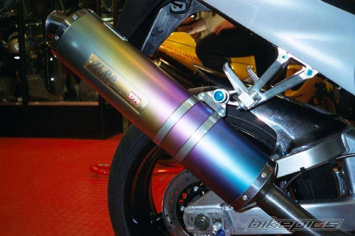 2001 YAMAHA YZF R1 | Picture 13937 motorcycle photo