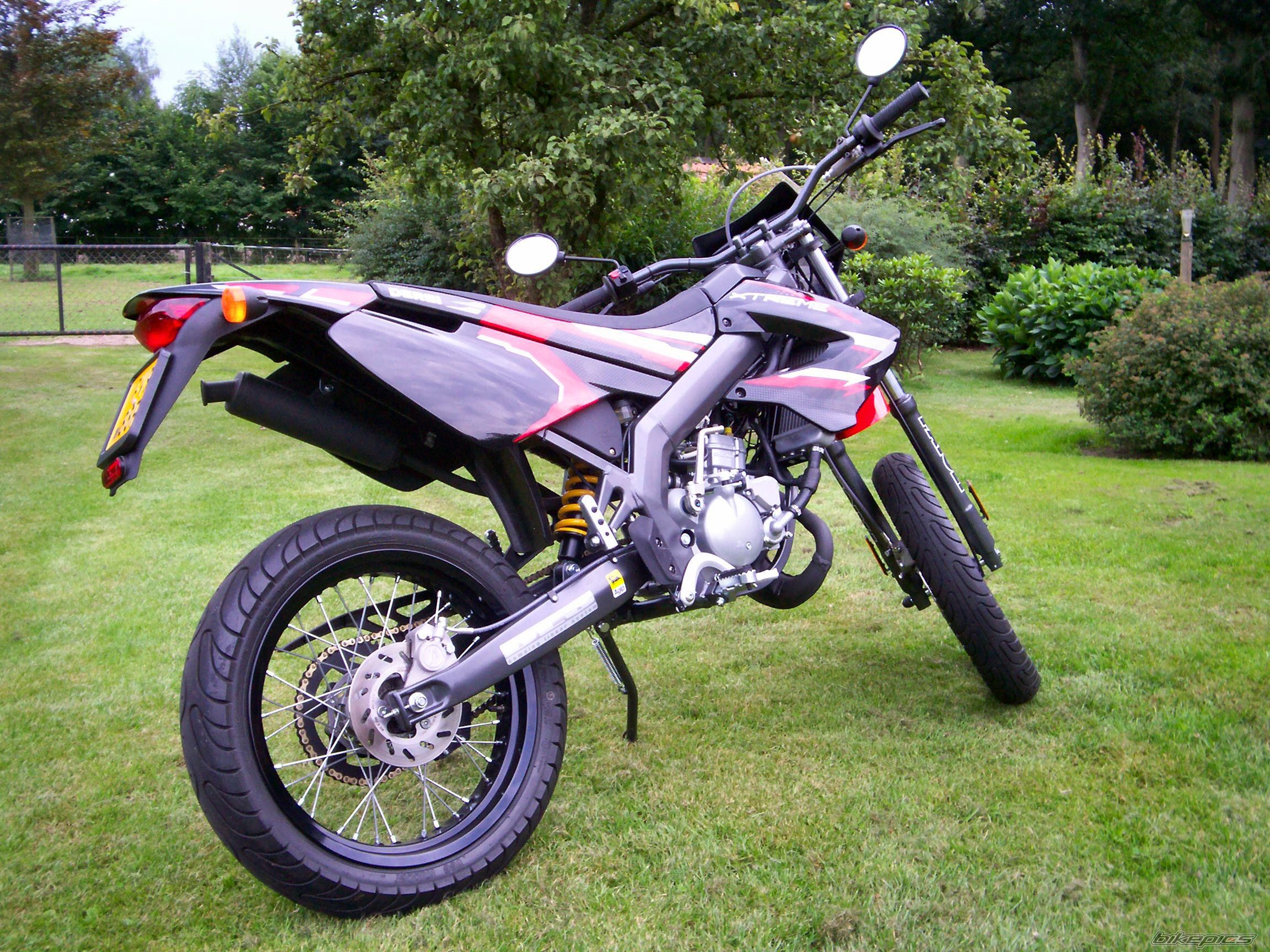 2008 DERBI SENDA  X TREME SM | Picture 1394195 motorcycle photo