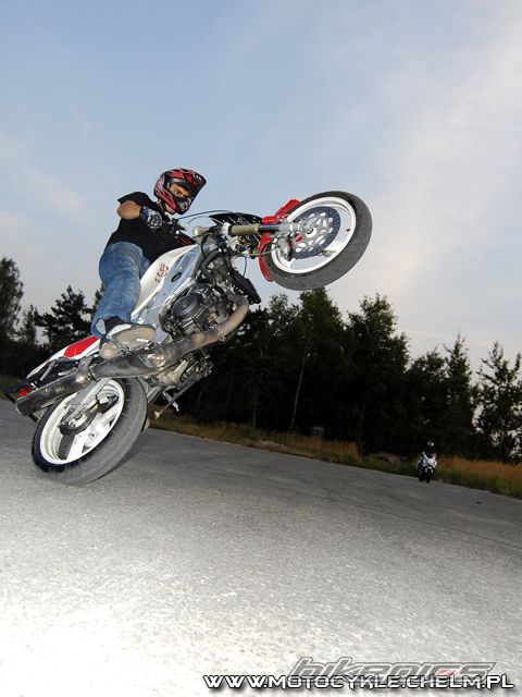 1992 YAMAHA TZR 125 | Picture 1394398 motorcycle photo