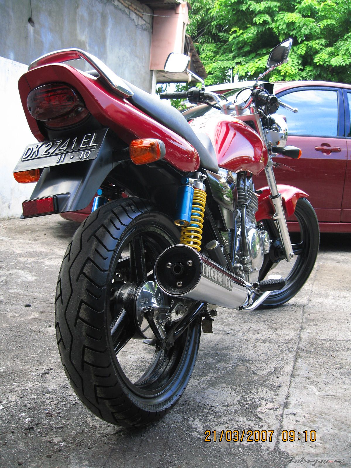 2000 SUZUKI GS 250 | Picture 1396308 motorcycle photo