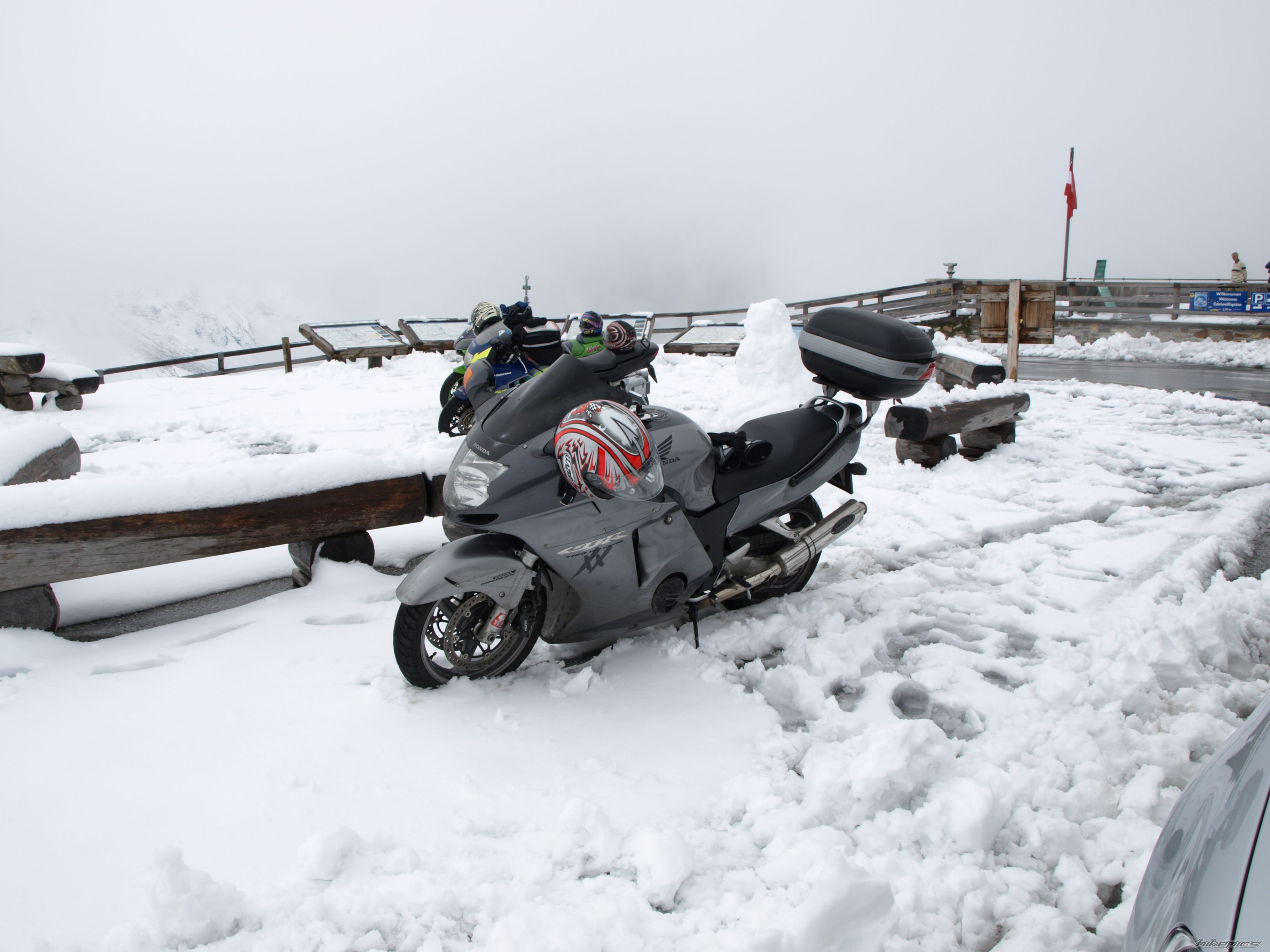 2007 HONDA CBR 1100 BLACKBIRD | Picture 1396351 motorcycle photo