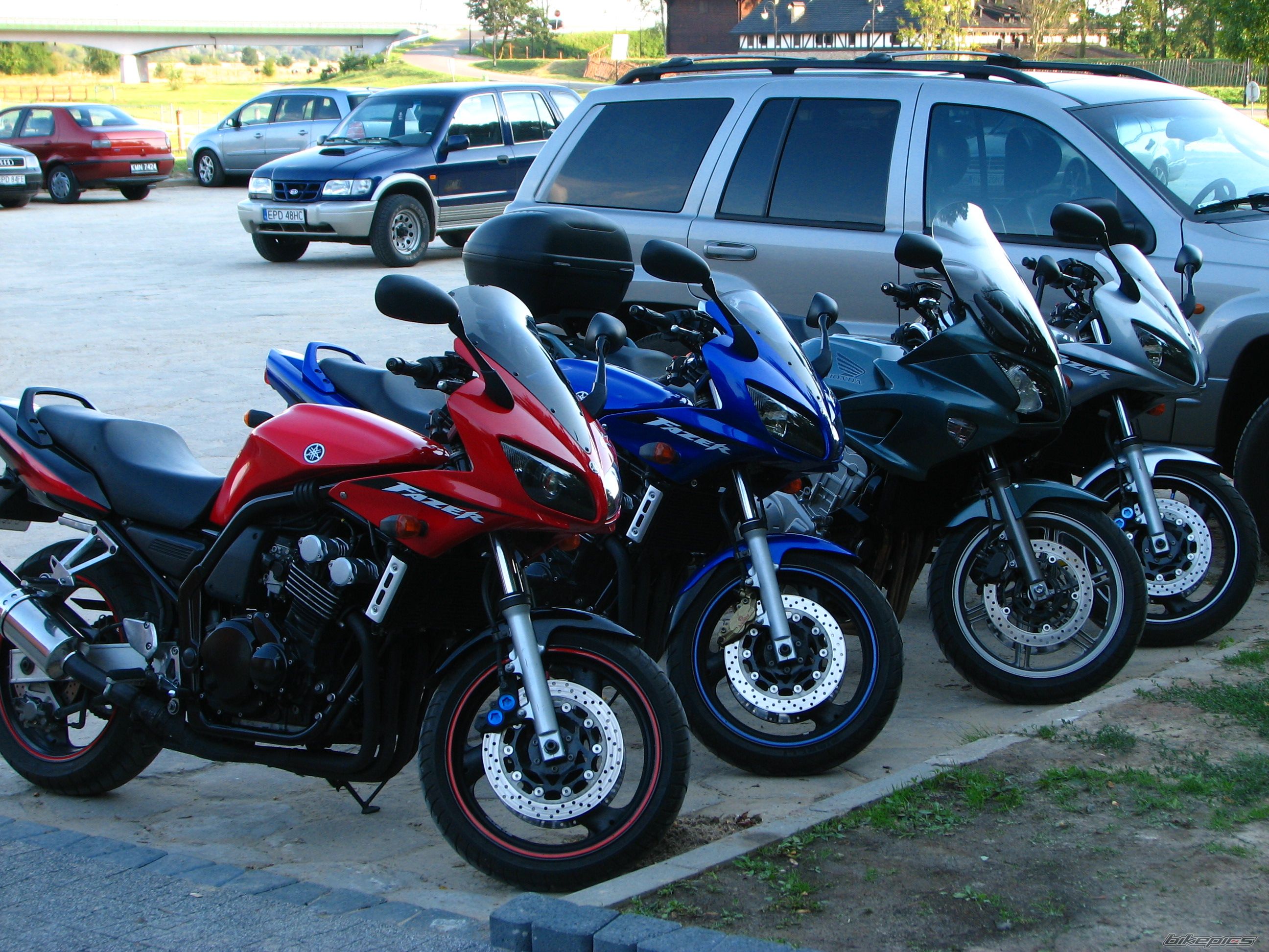 2003 YAMAHA FZS 600 FAZER | Picture 1396618 motorcycle photo