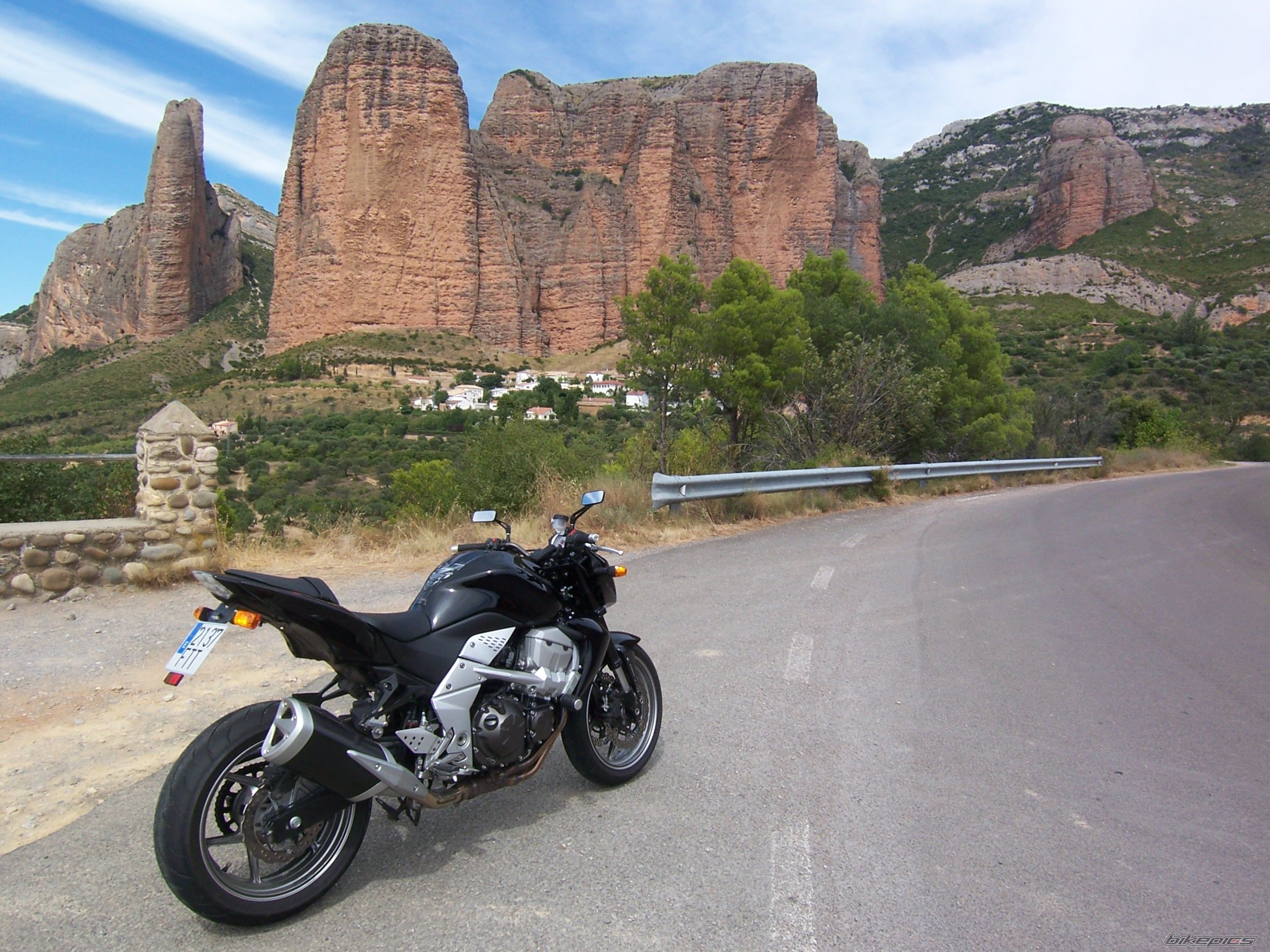 2007 KAWASAKI Z 750 | Picture 1397016 motorcycle photo