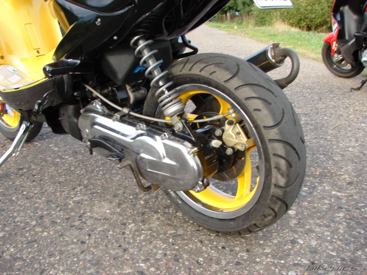 2001 YAMAHA AEROX 50 | Picture 1398283 motorcycle photo