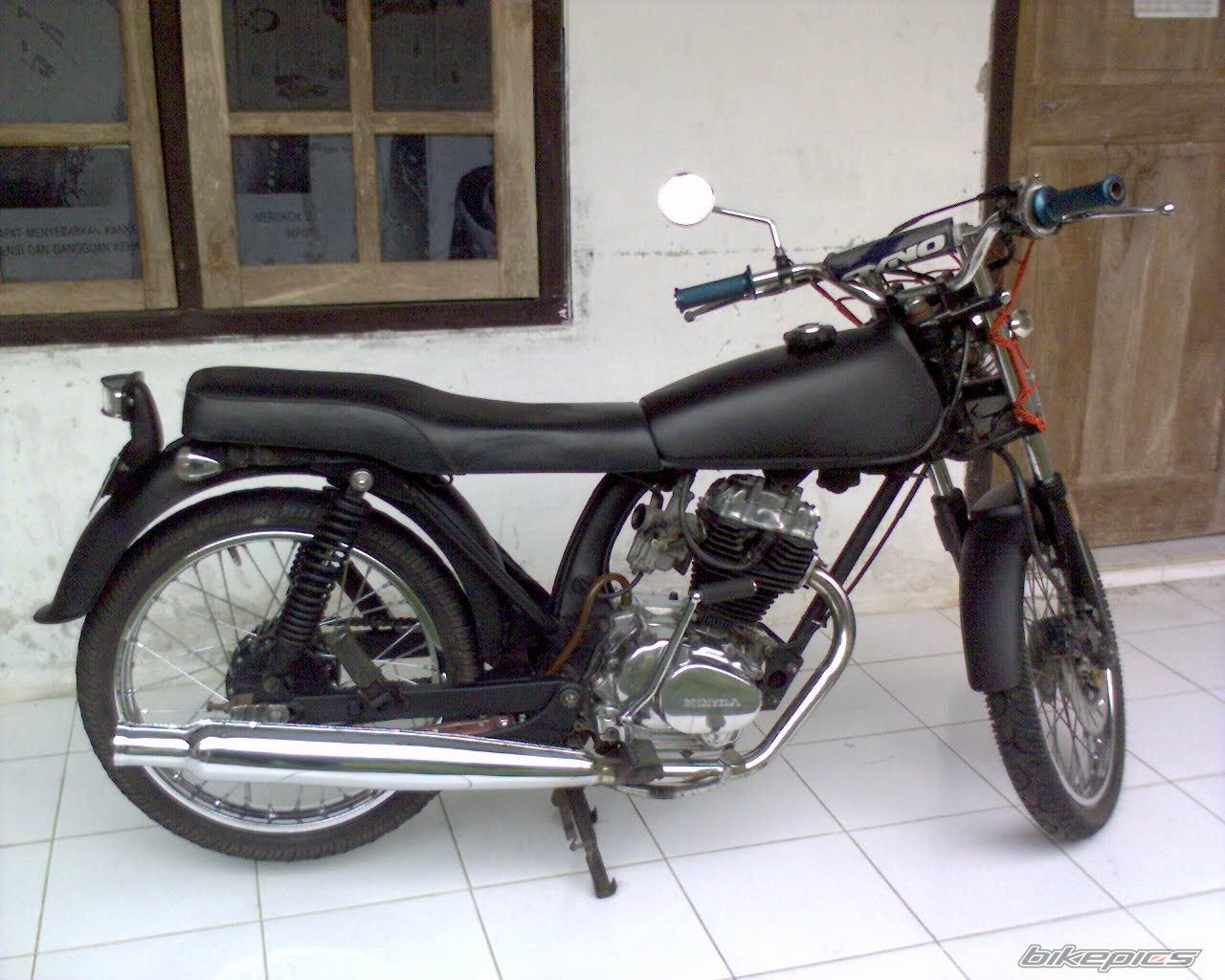 1976 HONDA CB 100 | Picture 1399028 motorcycle photo