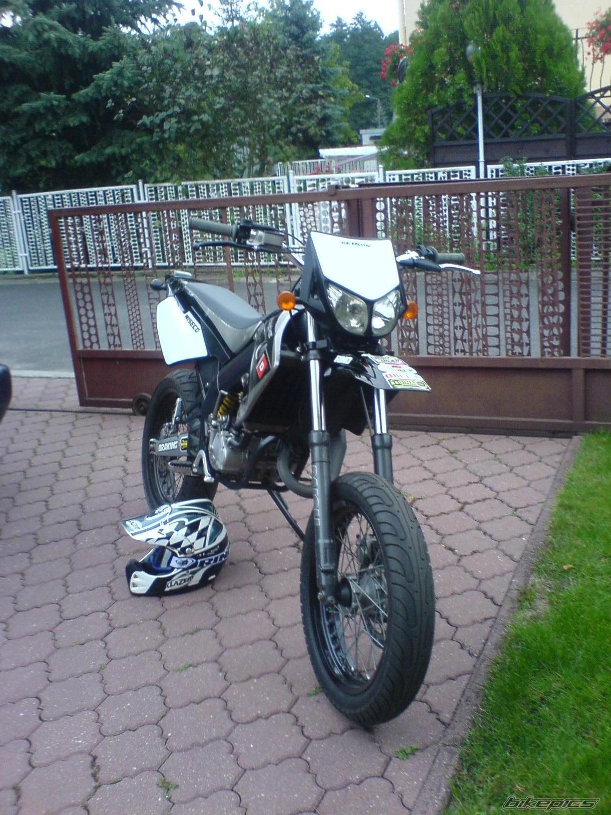 2004 DERBI SENDA  X TREME SM | Picture 1400003 motorcycle photo