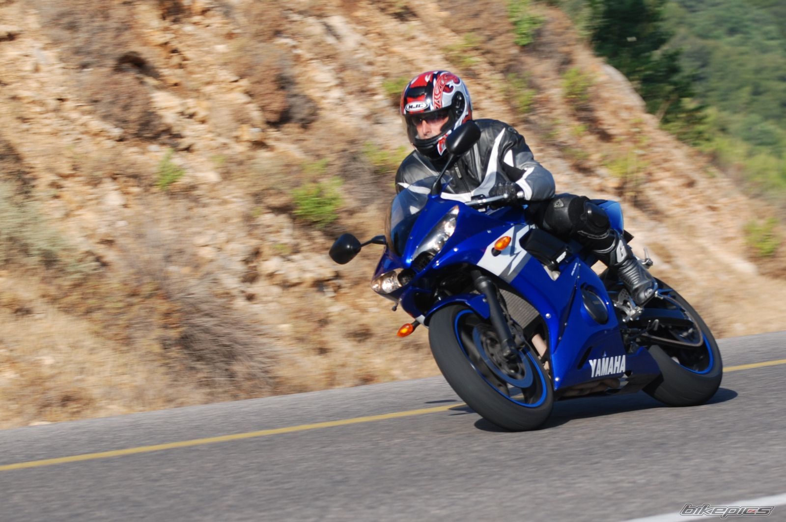 2004 YAMAHA YZF R6 | Picture 1401167 motorcycle photo