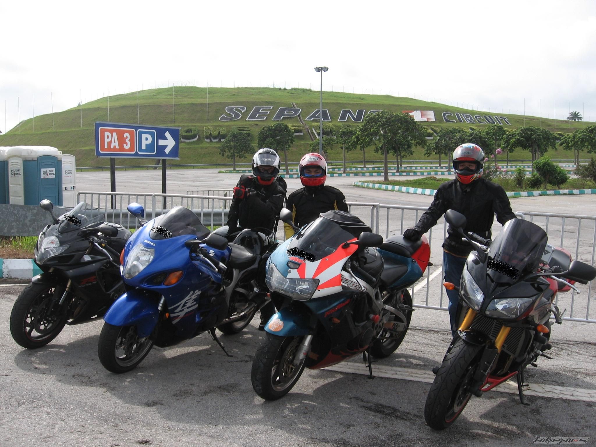 2007 YAMAHA FZ 1 | Picture 1401532 motorcycle photo