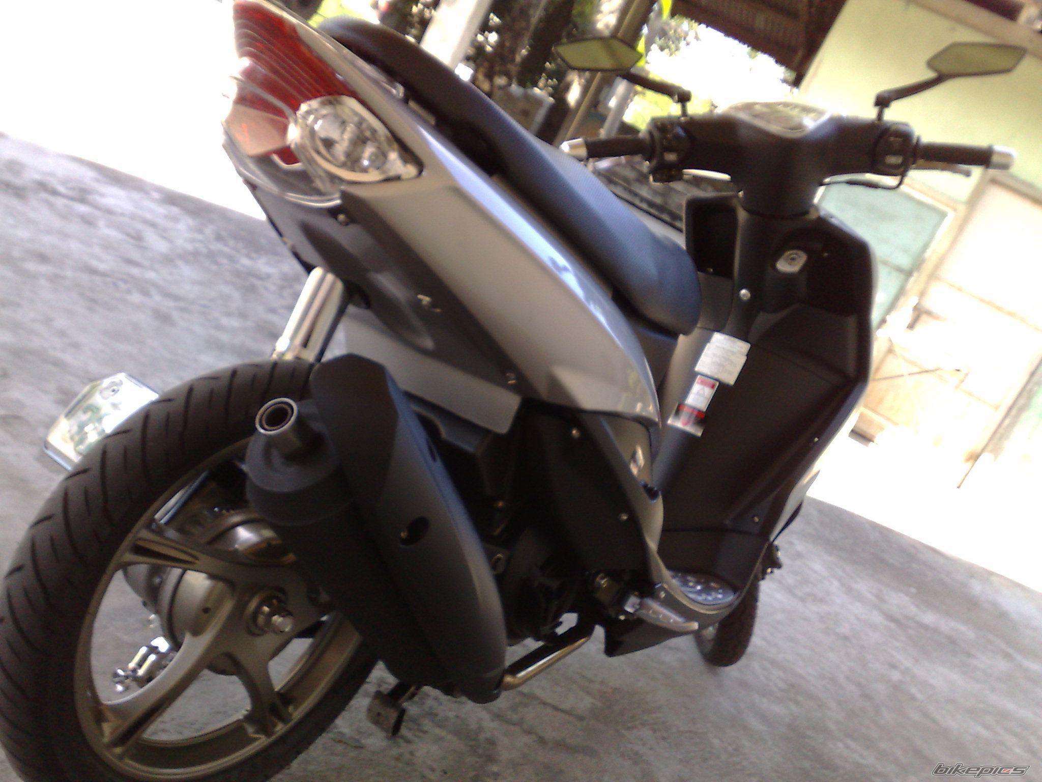 2008 YAMAHA MIO | Picture 1402457 motorcycle photo