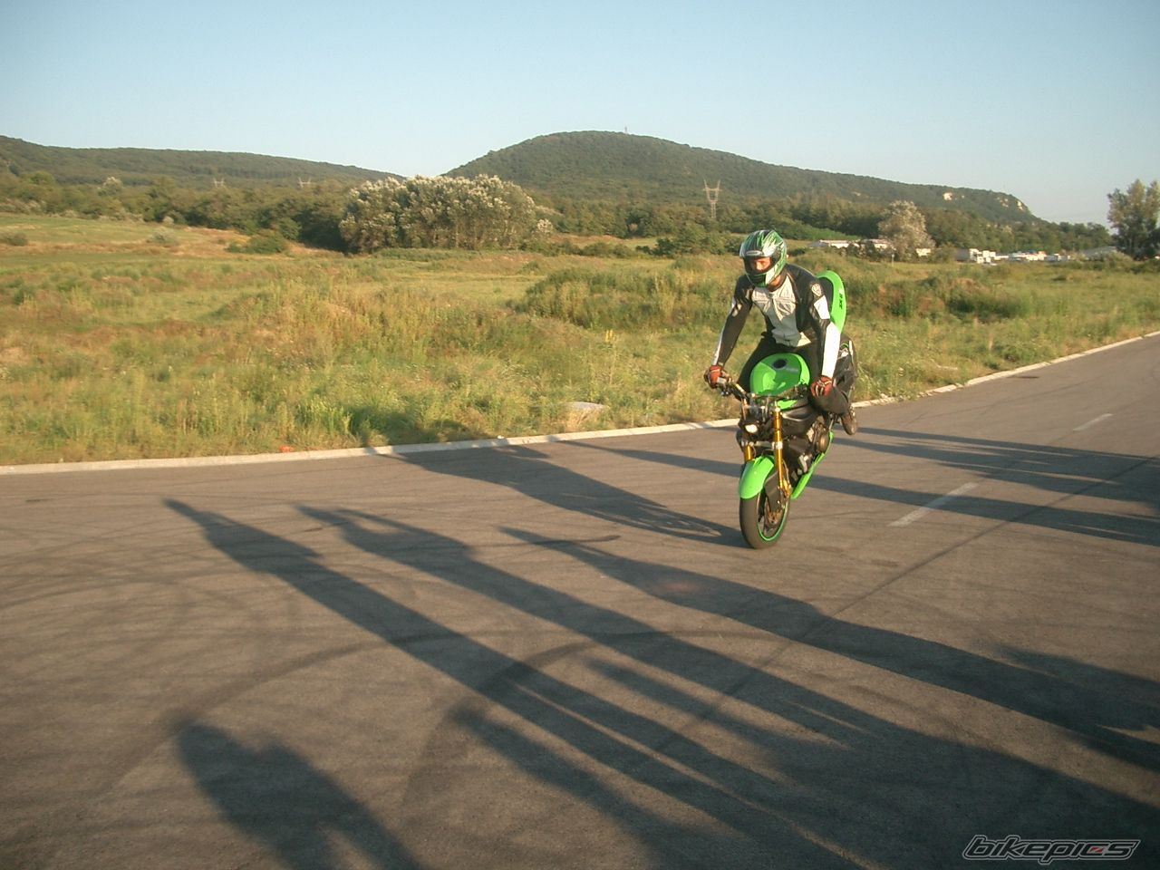    | Picture 1402596 motorcycle photo