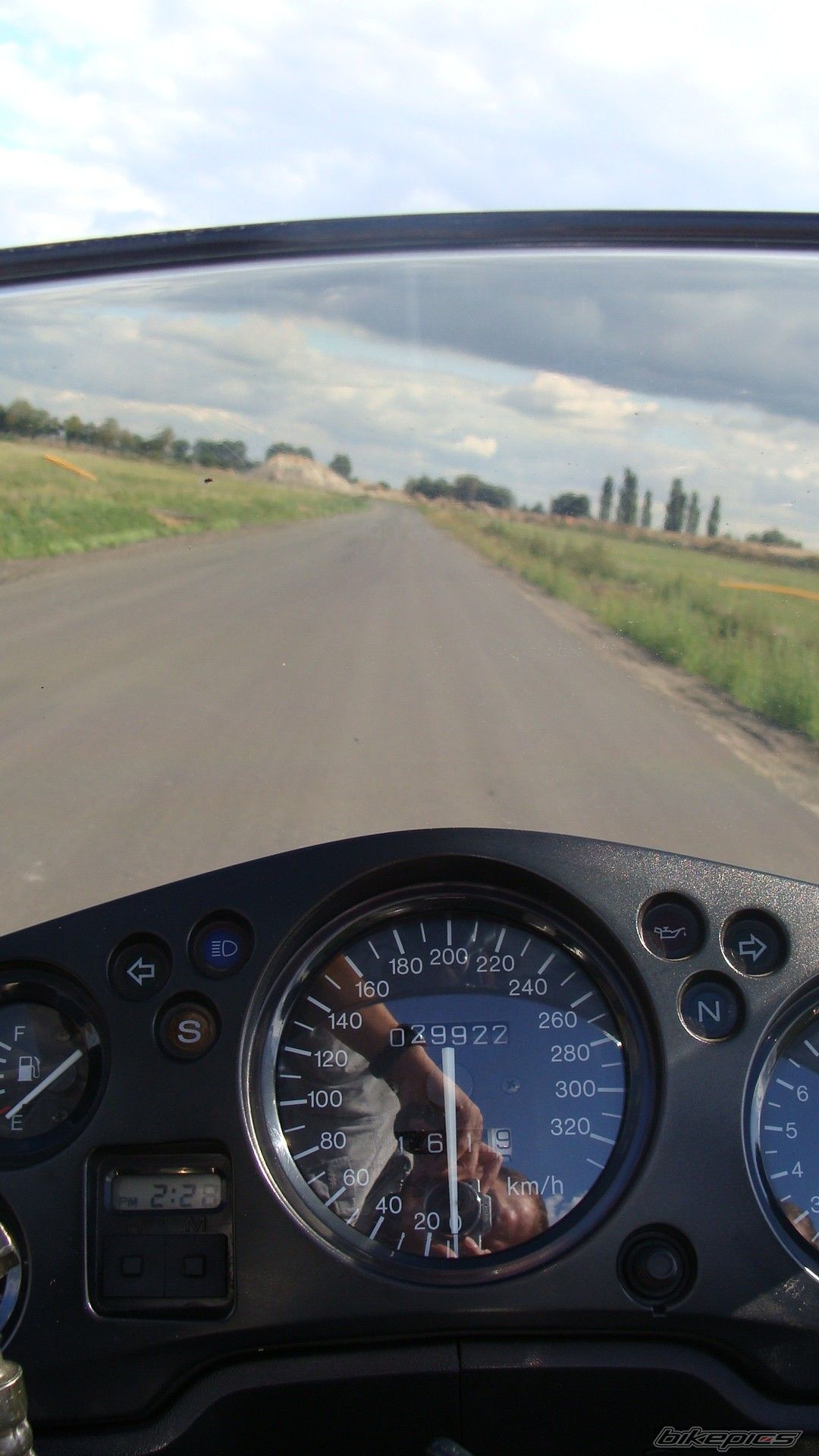 1996 HONDA CBR 1100 BLACKBIRD | Picture 1403656 motorcycle photo
