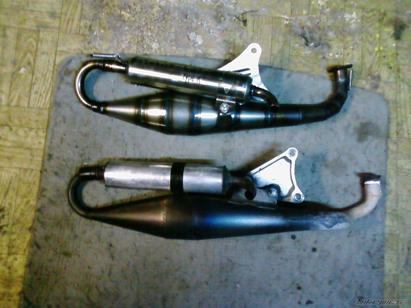 2004 APRILIA STEALTH | Picture 1405254 motorcycle photo