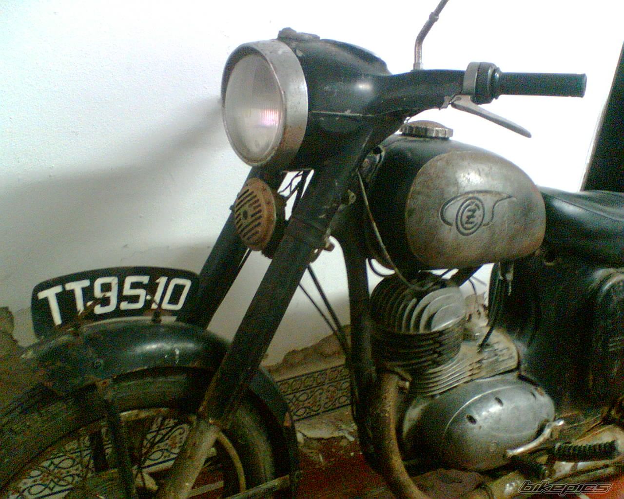 1965 CZ 175 | Picture 1405401 motorcycle photo