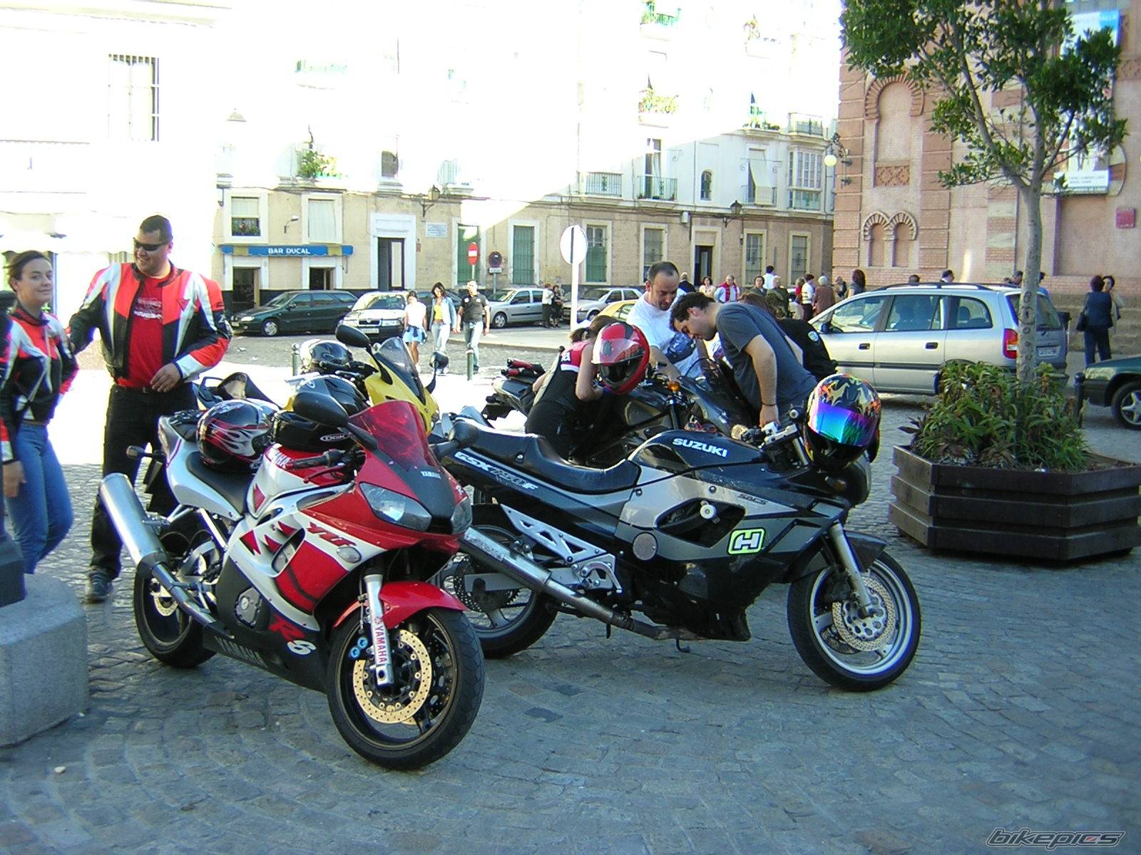 1990 SUZUKI GSX 750F | Picture 140698 motorcycle photo