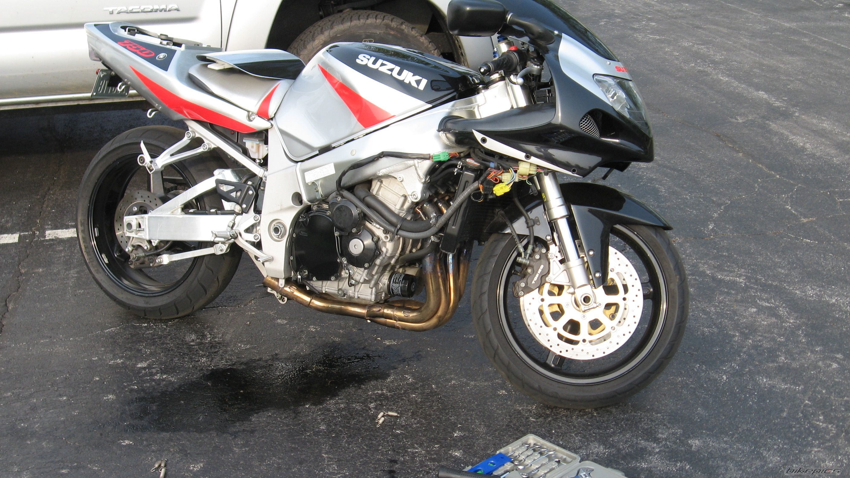 2001 SUZUKI GSX R 750 | Picture 1408653 motorcycle photo