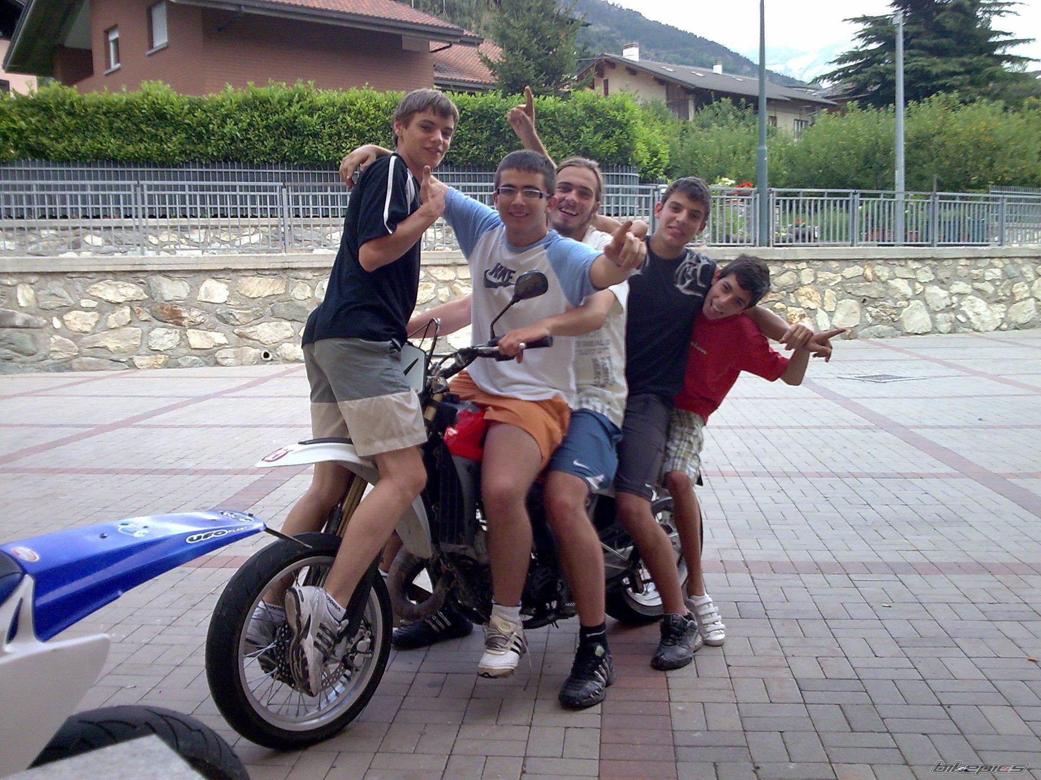    | Picture 1409405 motorcycle photo