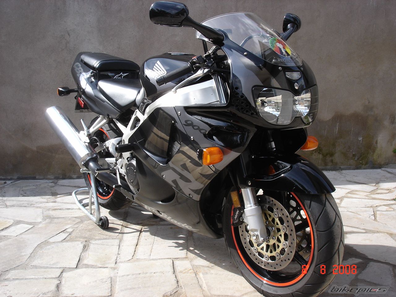 1997 HONDA CBR 900 | Picture 1410251 motorcycle photo