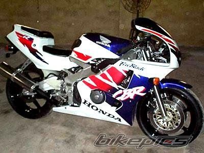 2007 YAMAHA YZF R1 | Picture 1411996 motorcycle photo