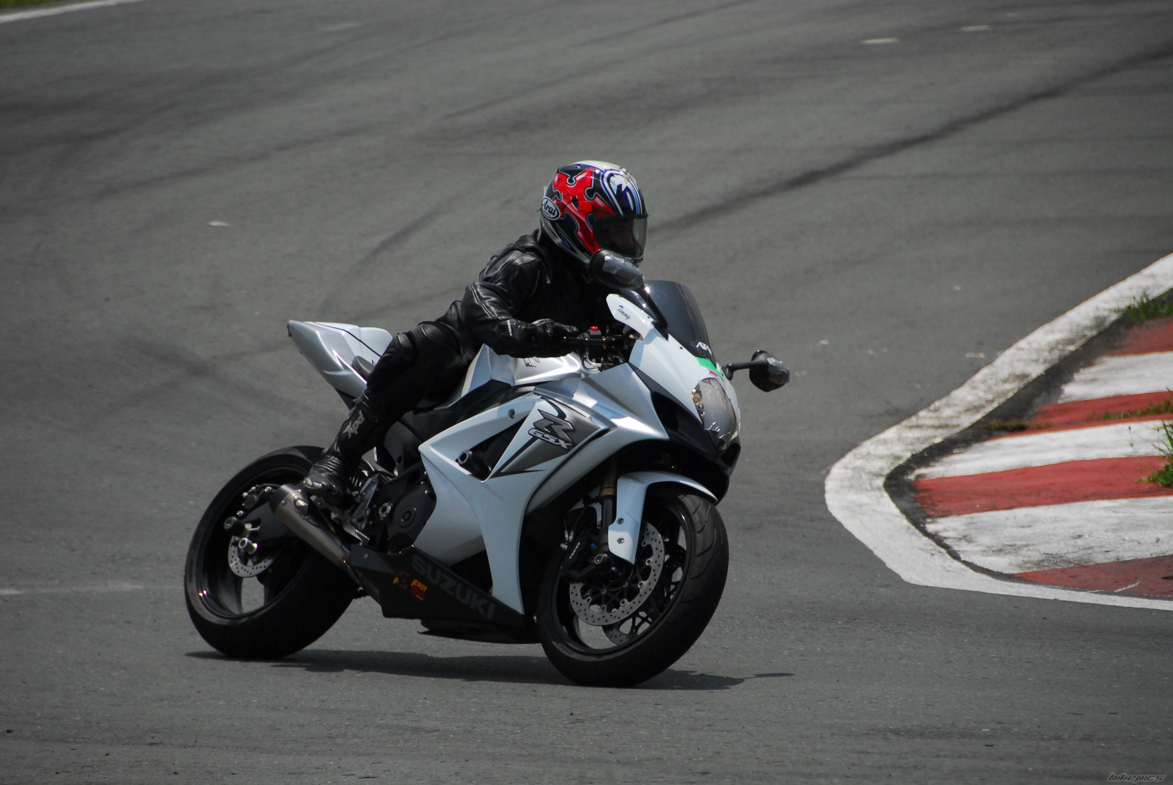 2008 SUZUKI GSX R 1000 | Picture 1414419 motorcycle photo