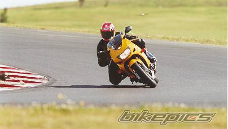 1999 HONDA VTR 1000 | Picture 1415 motorcycle photo