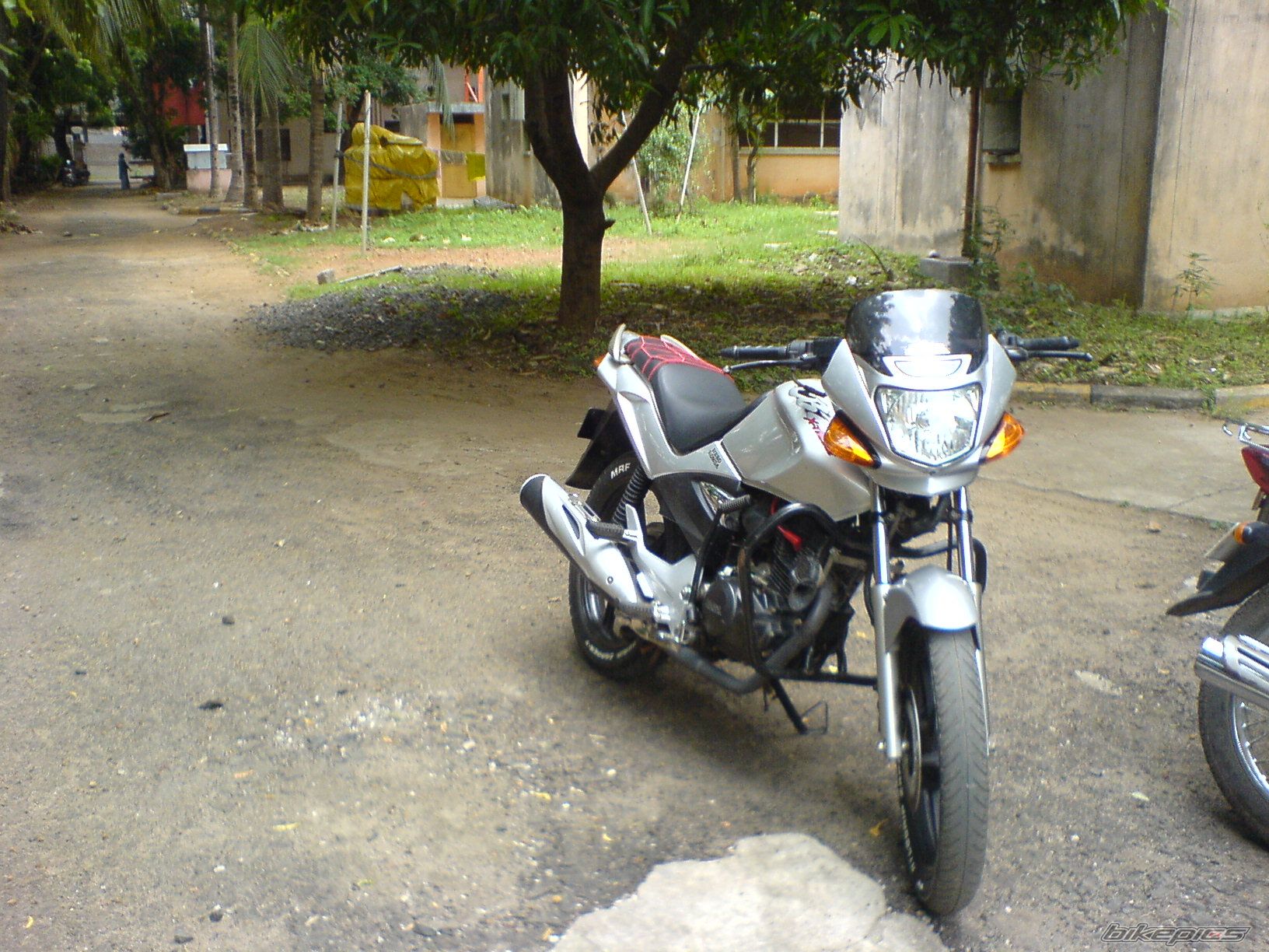2007 HERO HONDA CBZ | Picture 1416342 motorcycle photo