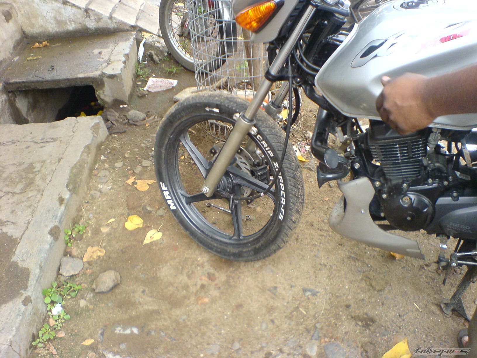 2007 HERO HONDA CBZ | Picture 1416345 motorcycle photo