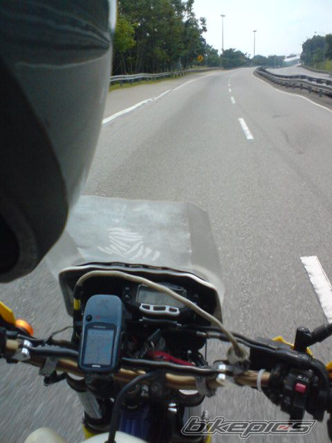 1994 HONDA NX 650 DOMINATOR | Picture 1416434 motorcycle photo
