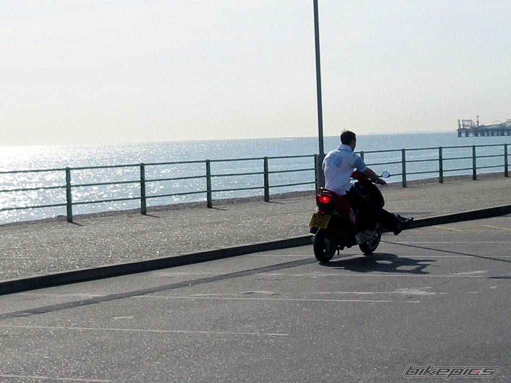 2004 PEUGEOT SPEEDFIGHT 100 | Picture 141896 motorcycle photo