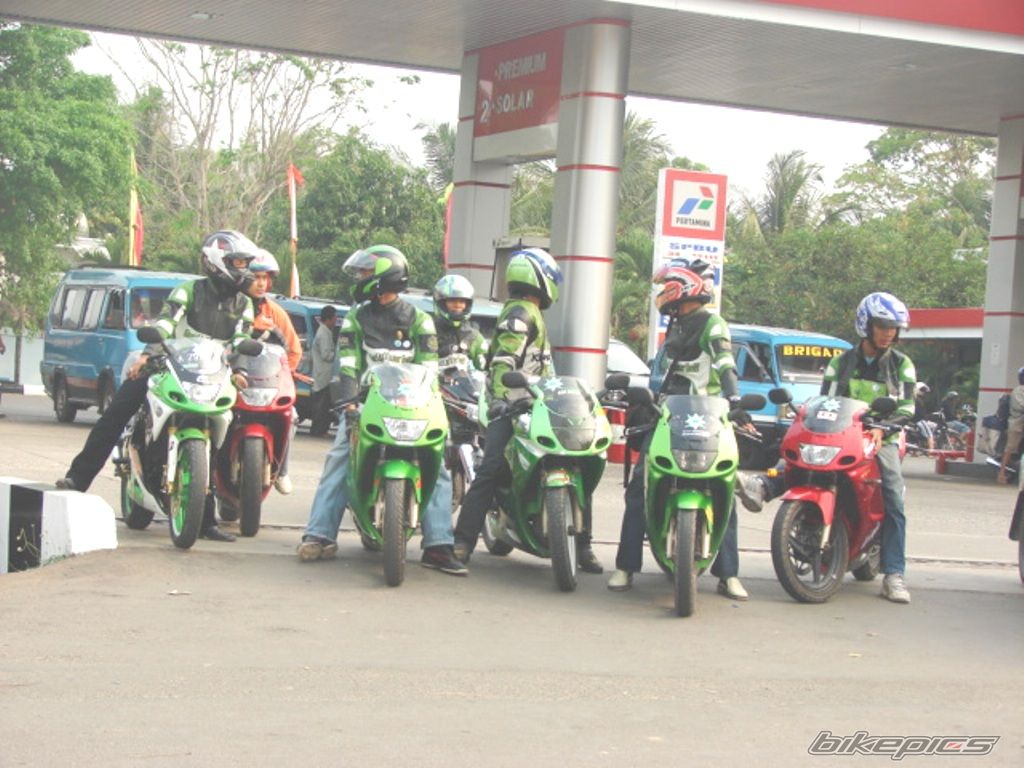 2008 KAWASAKI KR 150 | Picture 1420257 motorcycle photo