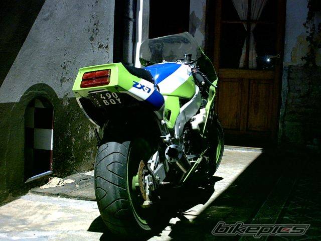 1990 KAWASAKI ZX 7R | Picture 142032 motorcycle photo