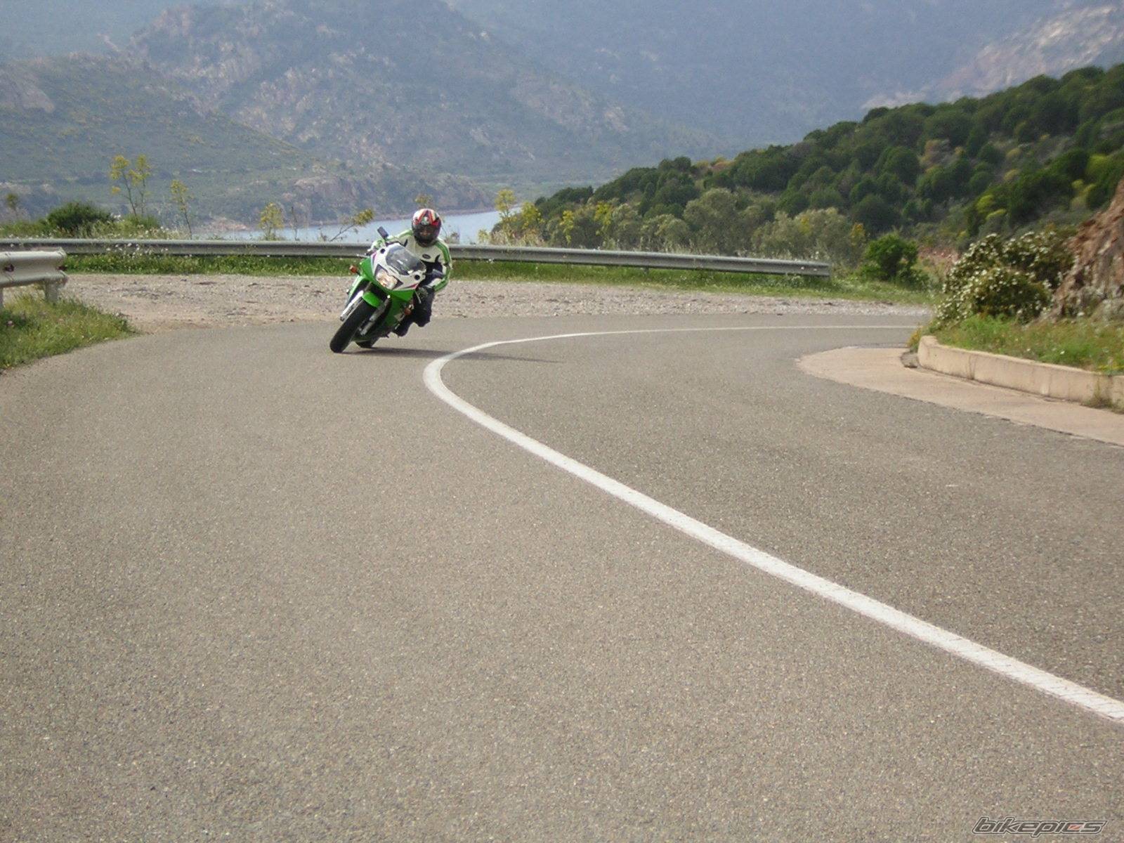 1999 KAWASAKI ZXR 400 | Picture 142057 motorcycle photo