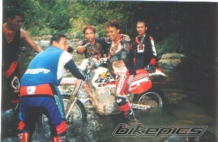 1997 HONDA XR 600 | Picture 1421397 motorcycle photo