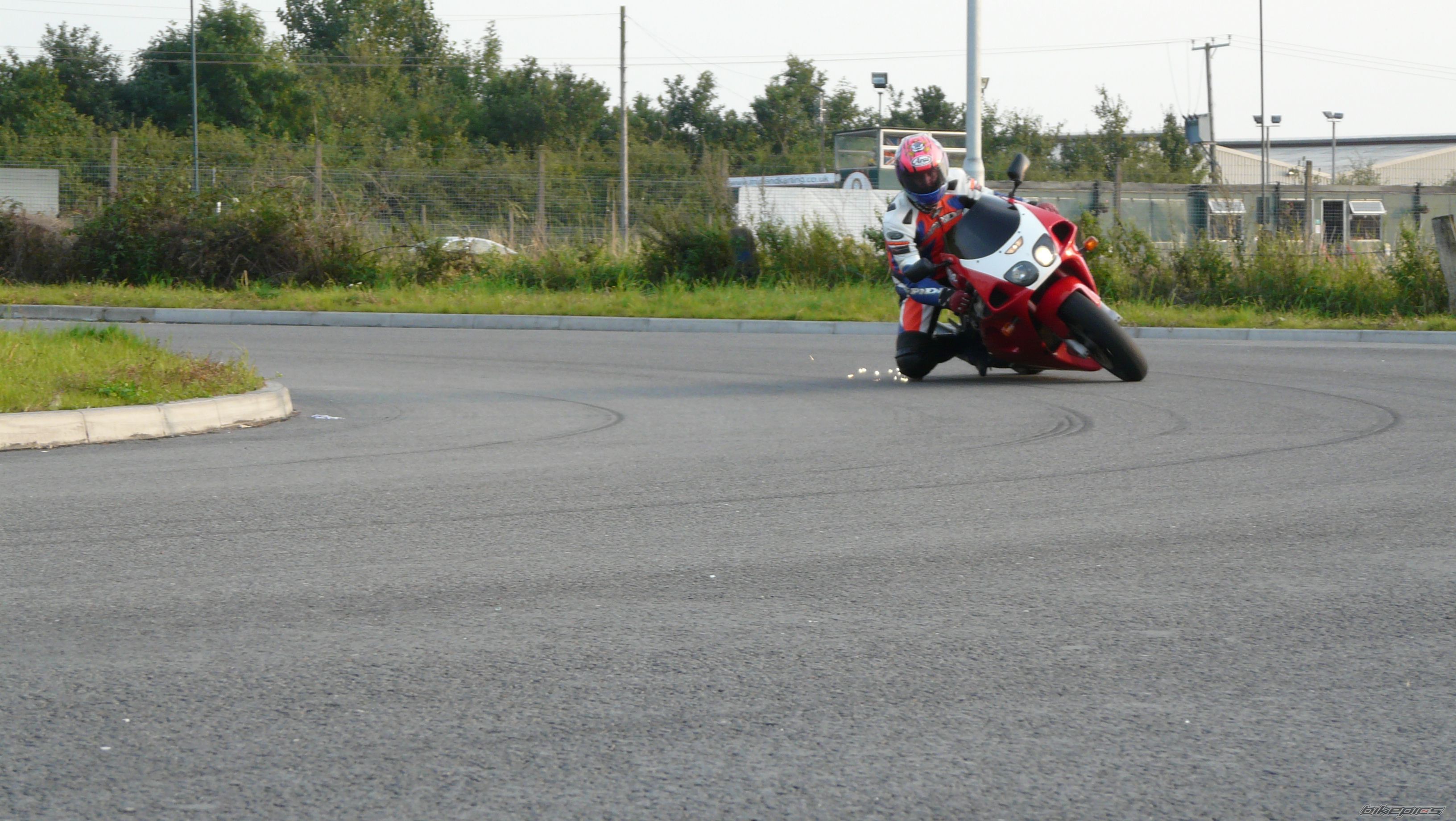 1996 KAWASAKI ZX 7R | Picture 1423744 motorcycle photo