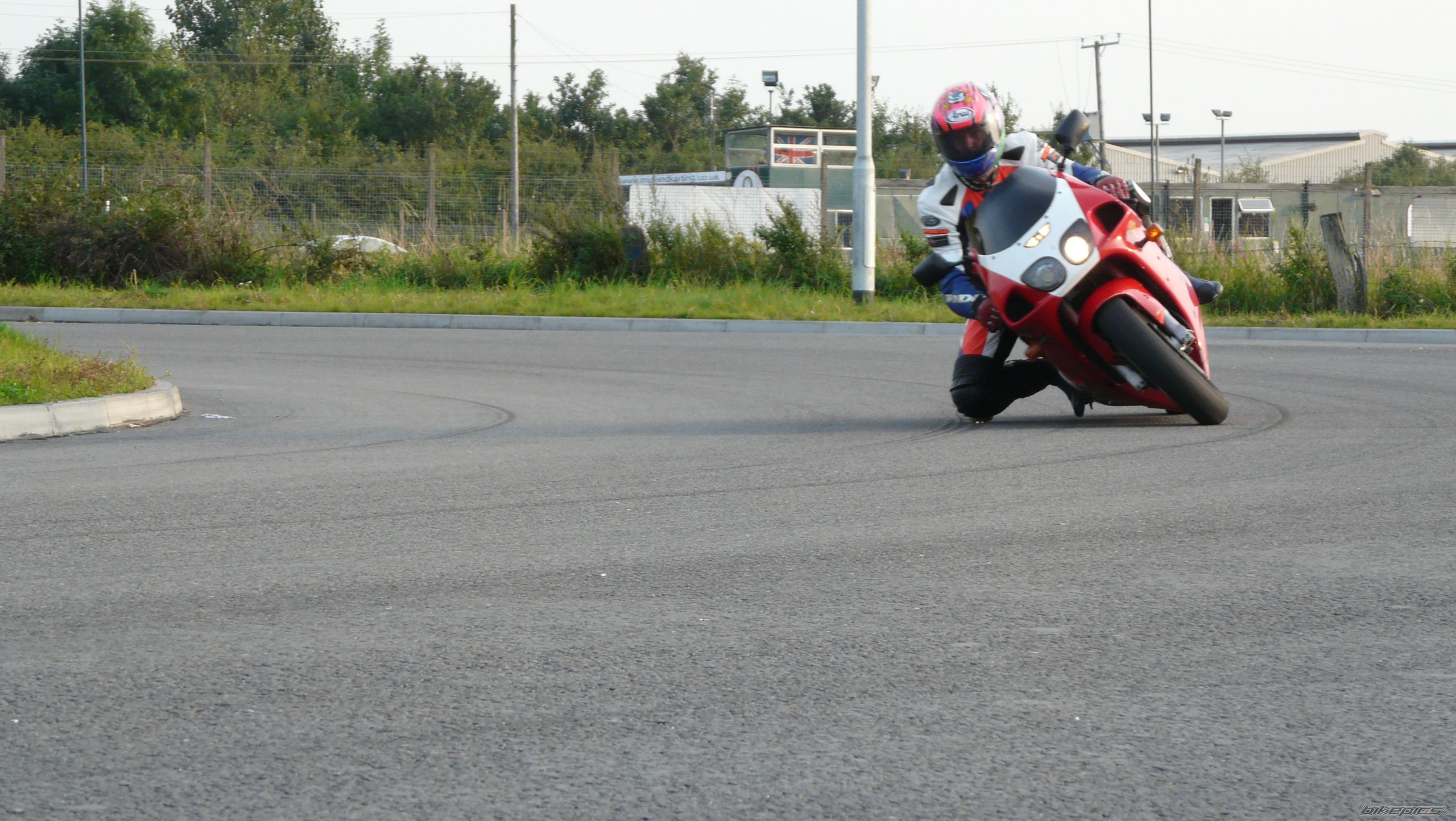 1996 KAWASAKI ZX 7R | Picture 1423747 motorcycle photo