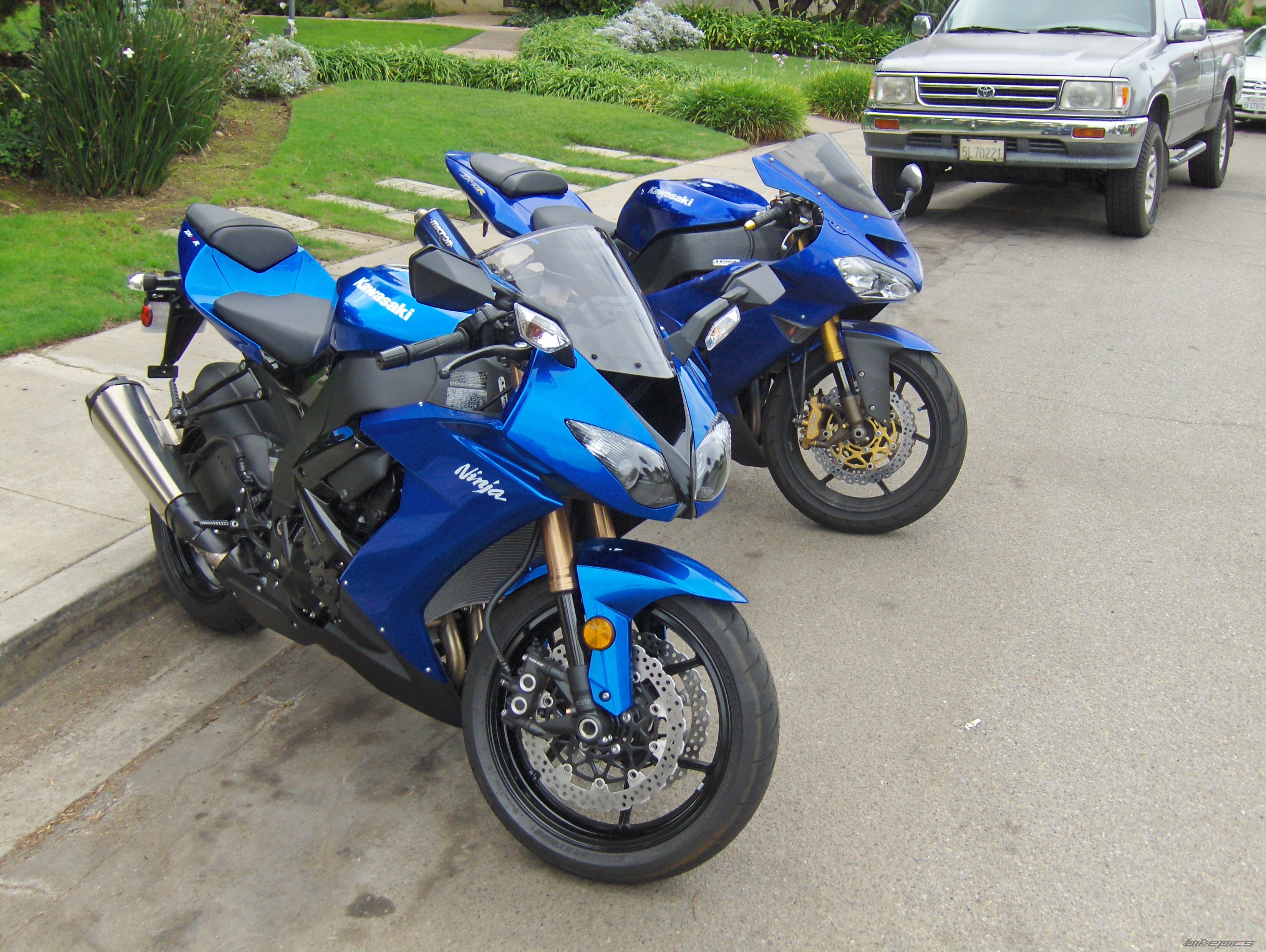 2008 KAWASAKI ZX 10R | Picture 1423897 motorcycle photo