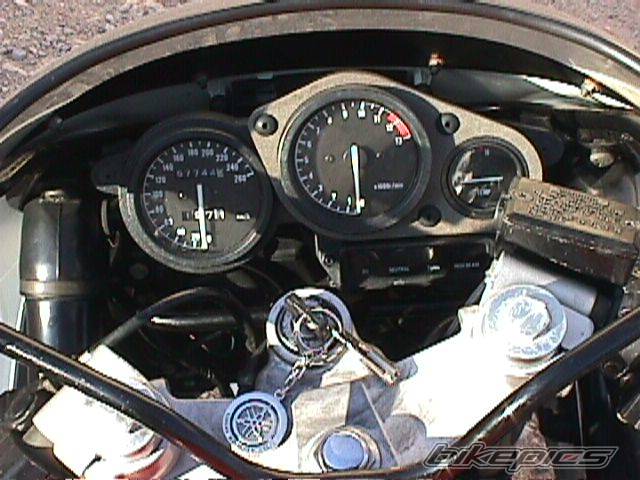 1990 YAMAHA FZR 600 | Picture 14246 motorcycle photo