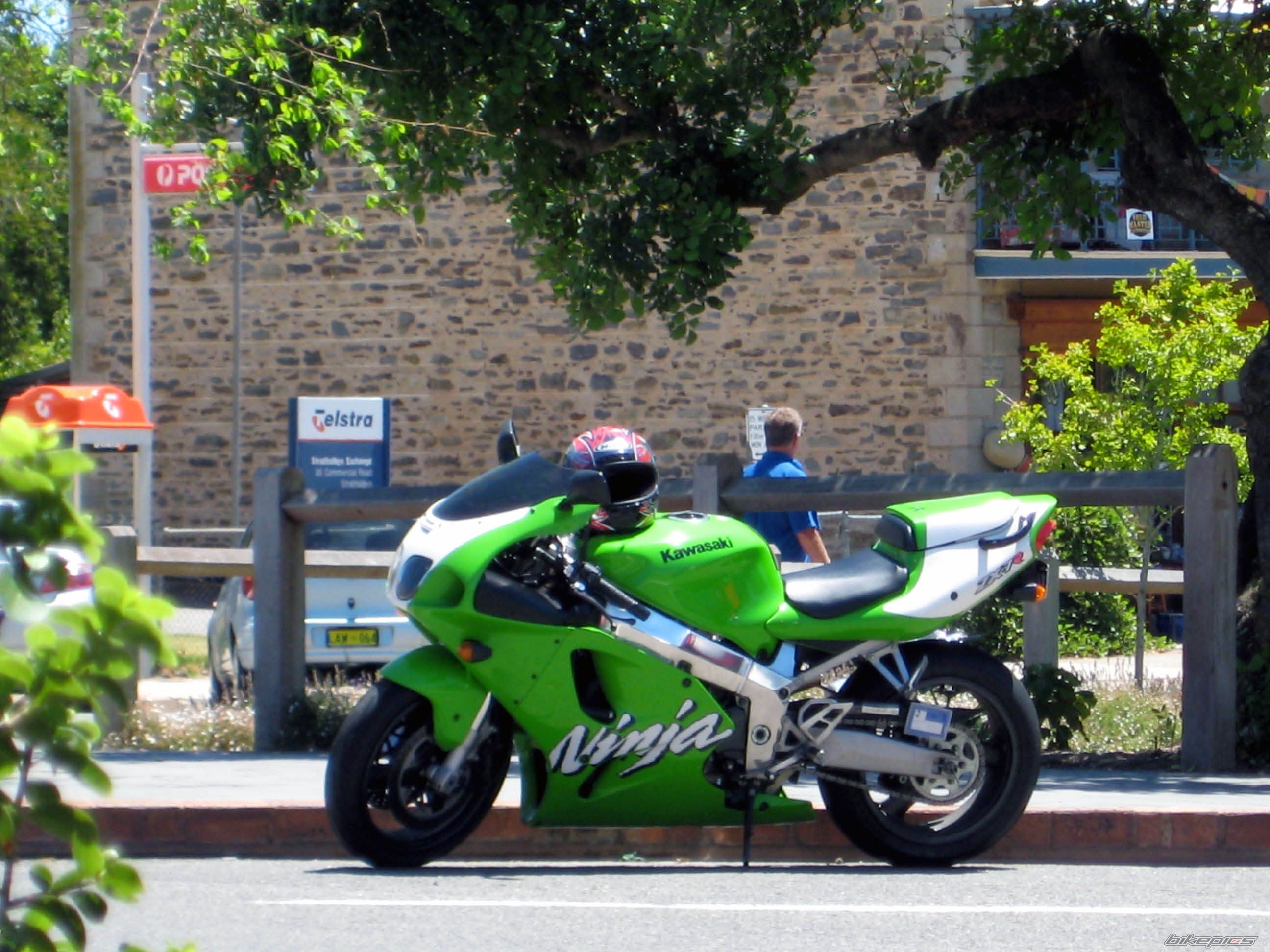 1996 KAWASAKI ZX 7R | Picture 1425264 motorcycle photo
