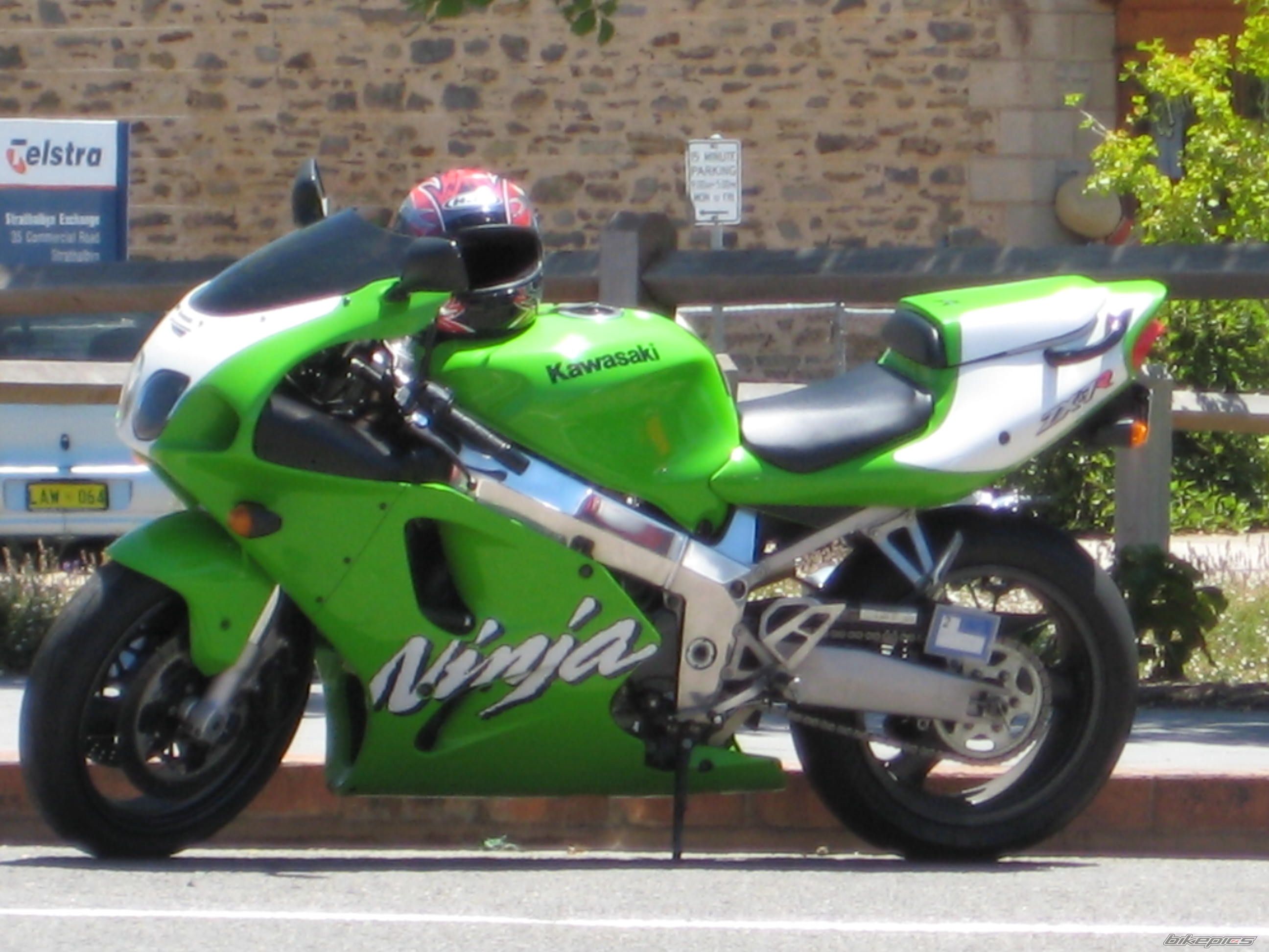1996 KAWASAKI ZX 7R | Picture 1425265 motorcycle photo