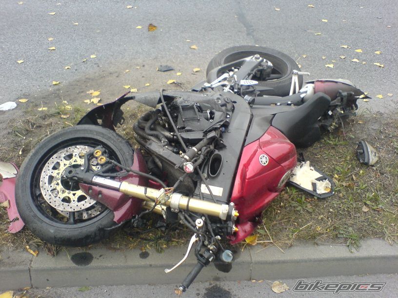2004 YAMAHA YZF R1 | Picture 1426550 motorcycle photo