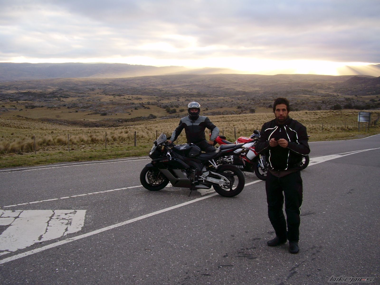 2005 YAMAHA YZF R1 | Picture 1428457 motorcycle photo