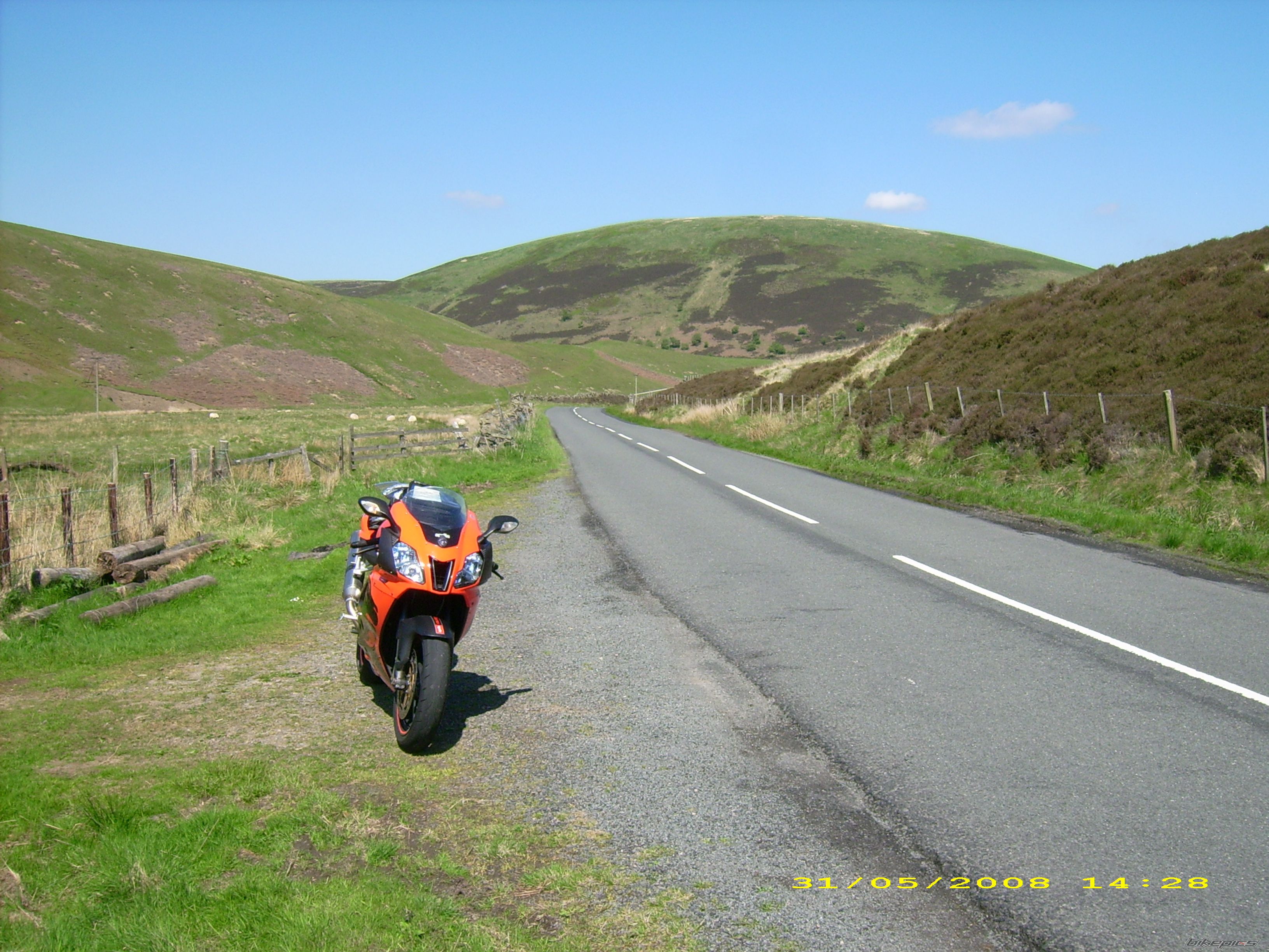 2005 APRILIA RSV 1000R MILLE | Picture 1428757 motorcycle photo